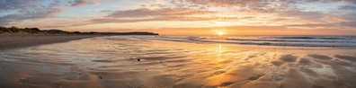 Beatiful Reflection Of Sun On The Sand - Free LinkedIn Background Photo
